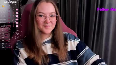 Snapshot of bubble_bunny chatting on 02-18-26, 11:33 Ruby online show from 02-18-26, 11:33