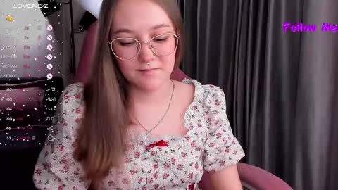 Snapshot of bubble_bunny chatting on 02-24-26, 11:36 Ruby online show from 02-24-26, 11:36