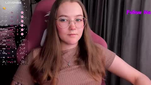 Snapshot of bubble_bunny chatting on 02-25-26, 11:36 Ruby online show from 02-25-26, 11:36