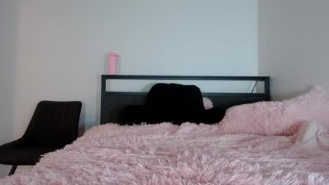 Queen Lola XXX online show from 06-23-26, 08:45