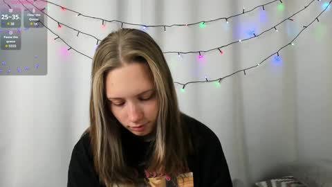 Snapshot of bubblebbb chatting on 01-18-25, 04:04 Sabrina online show from 01-18-25, 04:04