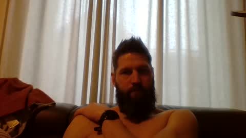 bubblebee1982 online show from 02-04-25, 08:13