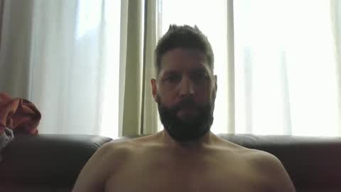 bubblebee1982 online show from 02-19-25, 11:38