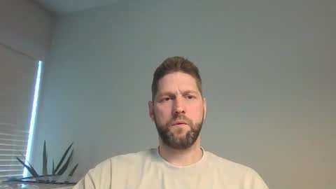 Snapshot of bubblebee1982 chatting on 01-16-26, 02:54 bubblebee1982 online show from 01-16-26, 02:54