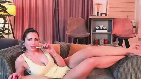 MayaCroft online show from 02-12-25, 06:19