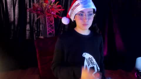 Snapshot of bubblewhite_ chatting on 12-24-24, 02:22 BubbleJereth online show from 12-24-24, 02:22