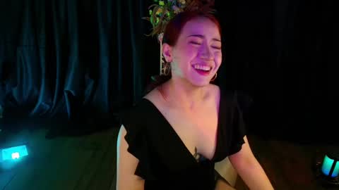 Snapshot of bubblewhite_ chatting on 03-05-25, 02:45 BubbleJereth online show from 03-05-25, 02:45