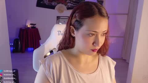 Snapshot of bubblewhite_ chatting on 09-10-25, 01:49 BubbleJereth online show from 09-10-25, 01:49