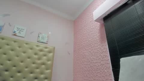       online show from 06-14-26, 01:46