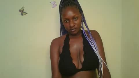 Bobbie online show from 01-12-26, 02:22