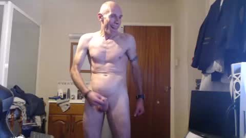 Snapshot of buck70 chatting on 12-15-24, 08:58 buck70 online show from 12-15-24, 08:58