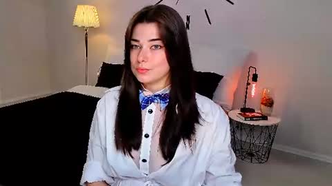 Snapshot of buckssbunny chatting on 07-08-26, 11:15 Ari online show from 07-08-26, 11:15
