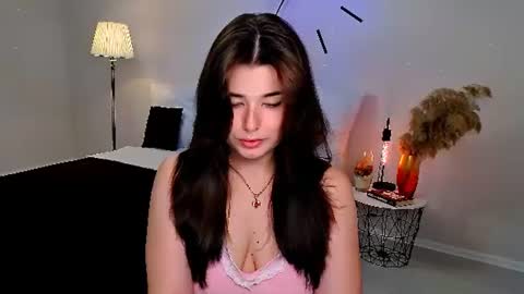 Snapshot of buckssbunny chatting on 07-14-26, 02:01 Ari online show from 07-14-26, 02:01