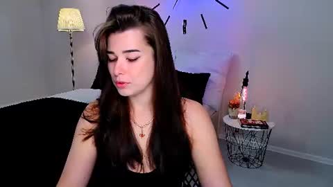 Snapshot of buckssbunny chatting on 07-22-26, 11:24 Ari online show from 07-22-26, 11:24