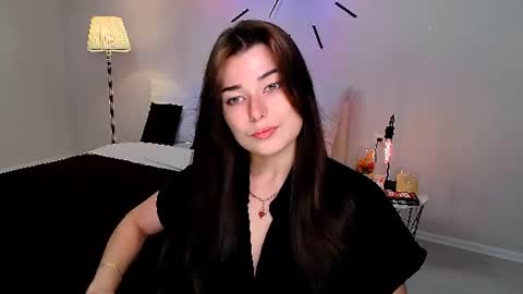 Snapshot of buckssbunny chatting on 07-24-26, 11:30 Ari online show from 07-24-26, 11:30