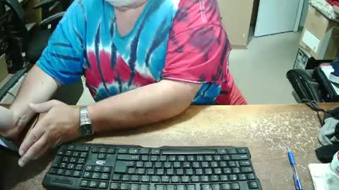 Bucku2 online show from 09-30-25, 09:53