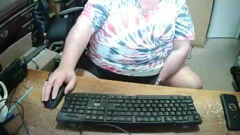 Bucku2 online show from 04-14-26, 09:54