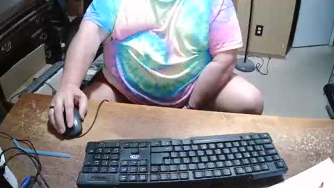 Snapshot of bucku2 chatting on 06-17-26, 12:13 Bucku2 online show from 06-17-26, 12:13