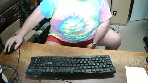 Snapshot of bucku2 chatting on 06-24-26, 10:31 Bucku2 online show from 06-24-26, 10:31