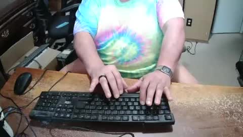Snapshot of bucku2 chatting on 07-14-26, 09:31 Bucku2 online show from 07-14-26, 09:31