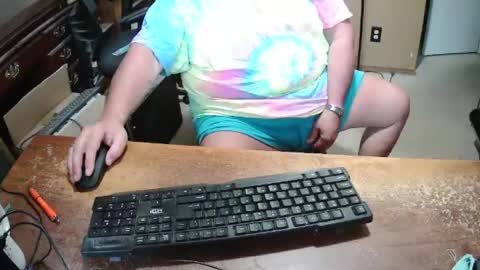Snapshot of bucku2 chatting on 07-28-26, 10:31 Bucku2 online show from 07-28-26, 10:31