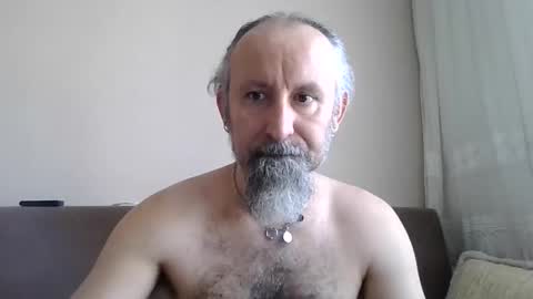 Snapshot of buckwessle chatting on 06-06-26, 10:09 Buck Wessle online show from 06-06-26, 10:09