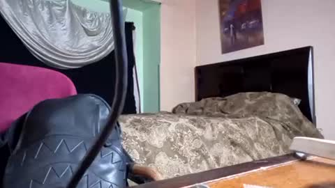 Snapshot of buddylovex chatting on 11-03-25, 11:48 buddylovex online show from 11-03-25, 11:48