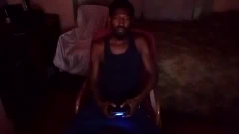 Snapshot of buddylovex chatting on 11-09-25, 12:31 buddylovex online show from 11-09-25, 12:31