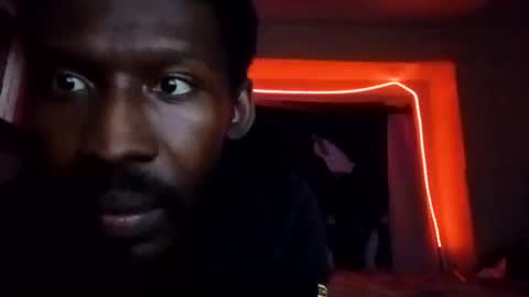 Snapshot of buddylovex chatting on 11-25-25, 12:38 buddylovex online show from 11-25-25, 12:38