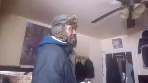 Snapshot of buddylovex chatting on 12-15-25, 03:33 buddylovex online show from 12-15-25, 03:33