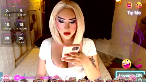 Lucienne online show from 01-10-26, 12:40