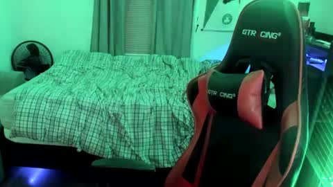 buffsexyman24 online show from 03-01-25, 01:00