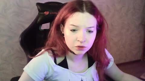 Snapshot of buffy_wow chatting on 04-01-26, 08:37 buffy_wow online show from 04-01-26, 08:37