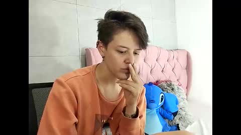 bug2025 online show from 10-28-25, 05:00