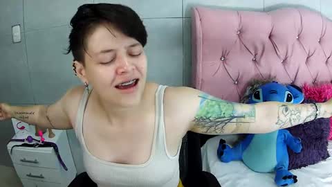 Snapshot of bug2025 chatting on 12-05-25, 03:30 bug2025 online show from 12-05-25, 03:30