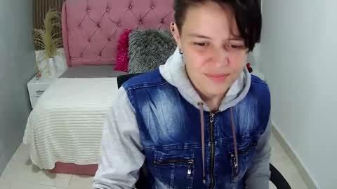 Snapshot of bug2025 chatting on 03-12-26, 02:07 bug2025 online show from 03-12-26, 02:07