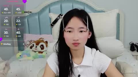 Sandy----xx online show from 11-23-25, 12:05