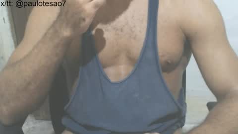 Snapshot of buldgeinboxer chatting on 06-08-26, 01:28 buldgeinboxer online show from 06-08-26, 01:28