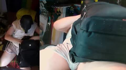 Snapshot of bulgetasticc chatting on 03-04-26, 01:44 BulgetasticC online show from 03-04-26, 01:44