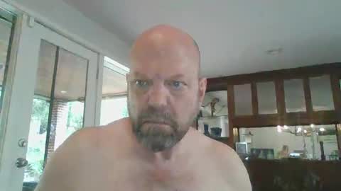 Snapshot of bulldog302w chatting on 09-10-25, 07:36 bulldog302w online show from 09-10-25, 07:36