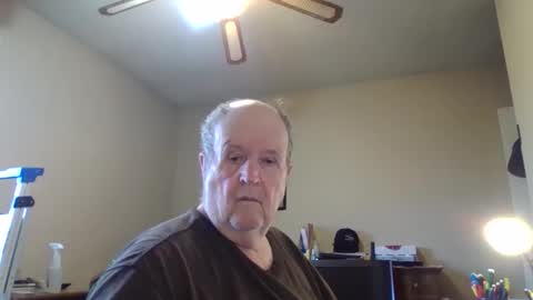 Snapshot of bullfrogg500 chatting on 03-31-26, 02:39 bullfrogg500 online show from 03-31-26, 02:39