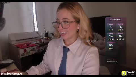 Snapshot of bun_nyx chatting on 04-17-26, 06:11 online show from 04-17-26, 06:11