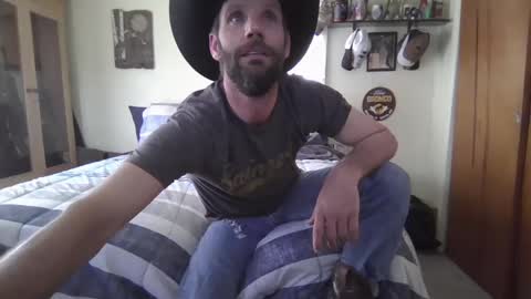 Snapshot of bunkcountry81 chatting on 02-06-25, 08:45 Bunk online show from 02-06-25, 08:45