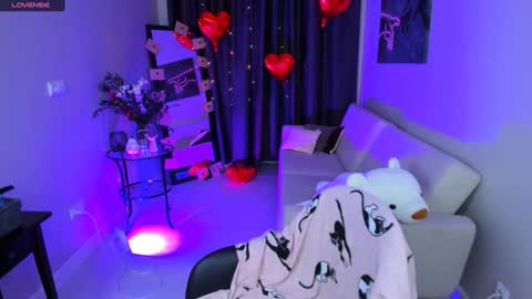 Sasha  online show from 02-04-25, 01:48