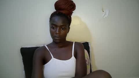 bunny_bliss1 online show from 04-16-26, 06:30