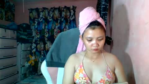 bunny_flower18 online show from 05-18-26, 12:22