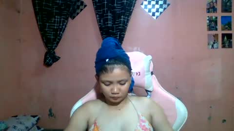 Snapshot of bunny_flower18 chatting on 06-19-26, 07:34 bunny_flower18 online show from 06-19-26, 07:34