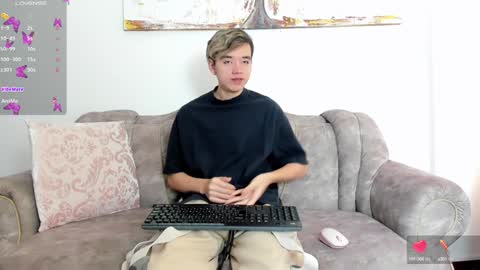 Snapshot of bunny_maxxi chatting on 01-29-25, 12:24 bunny online show from 01-29-25, 12:24