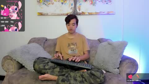 Snapshot of bunny_maxxi chatting on 10-01-25, 12:22 bunny online show from 10-01-25, 12:22
