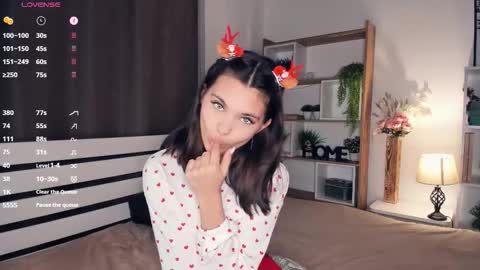 Aria online show from 12-23-25, 08:12